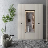 全屋定制家的溫馨啟航：打造完美入戶門鞋柜，讓愛與秩序同行